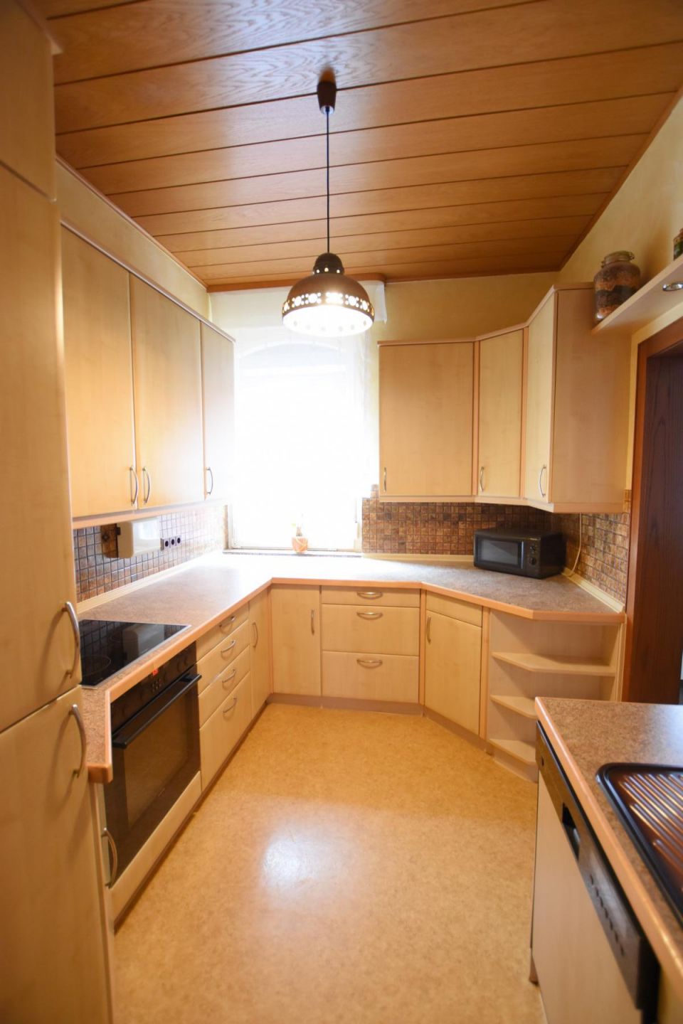 VERKAUFT - Zentrales Mehrfamilienhaus mit Ladenfläche!