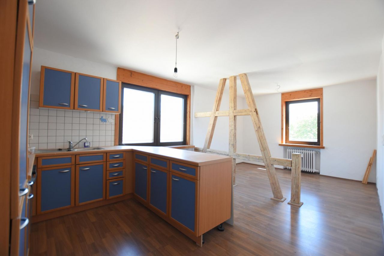 VERKAUFT - 5-Familienhaus mit attraktiven Renditemöglichkeiten!