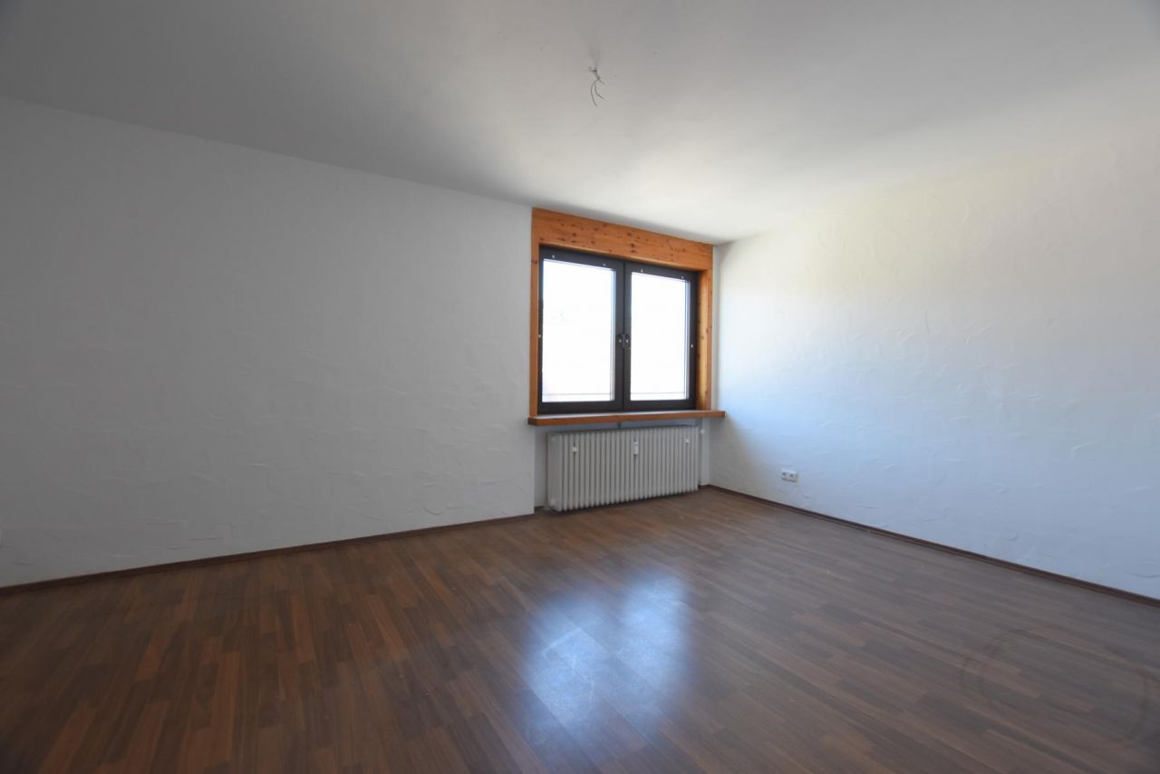 VERKAUFT - 5-Familienhaus mit attraktiven Renditemöglichkeiten!