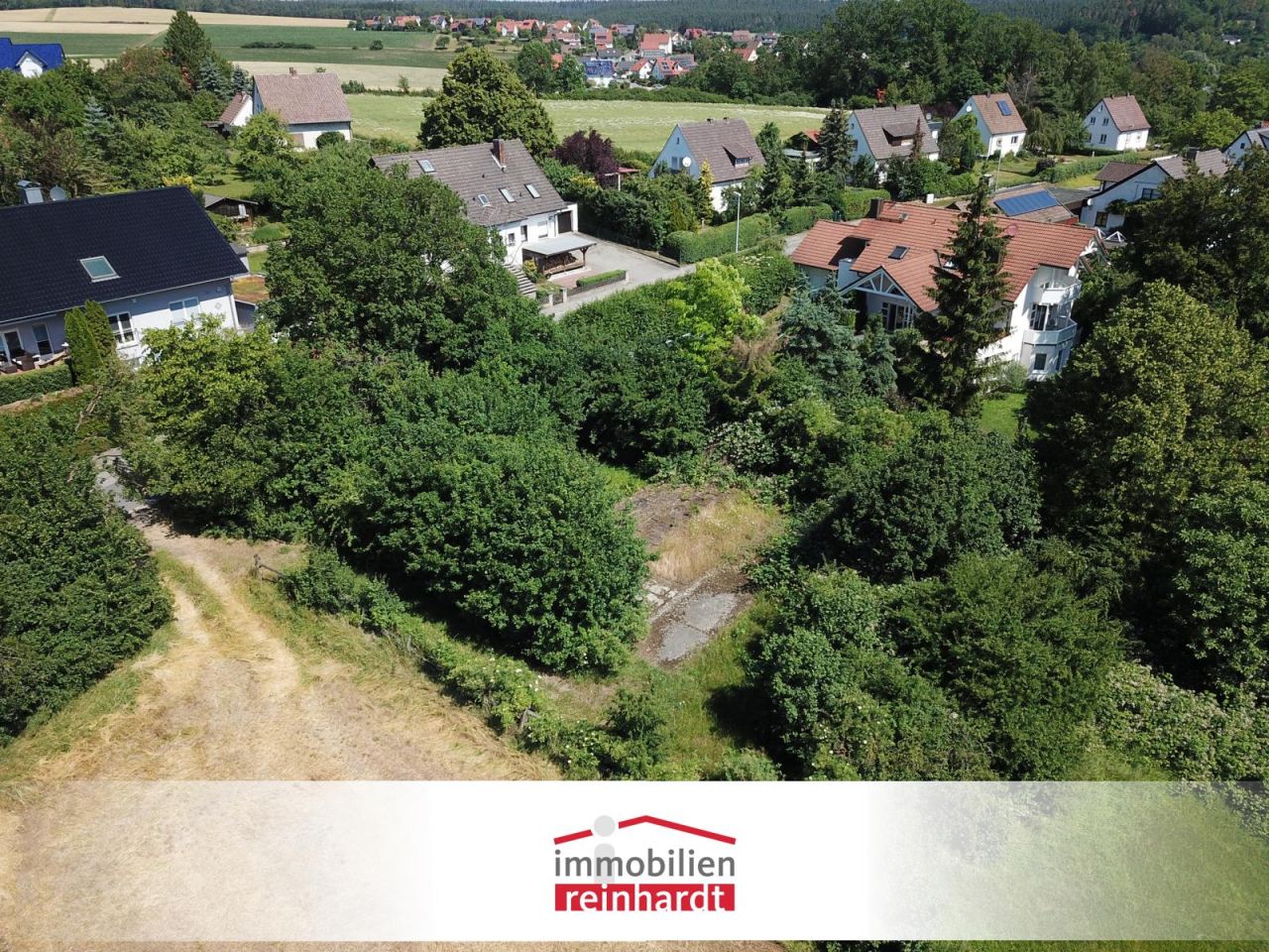 VERKAUFT - Großzügig & erschlossenes Bauland mit altem Baumbestand!