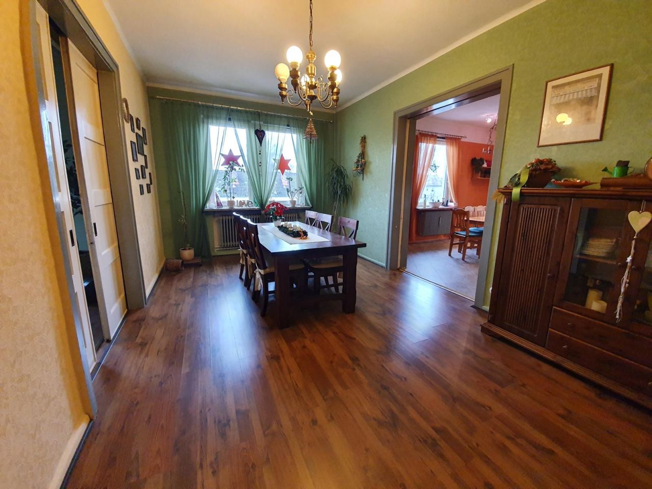 VERKAUFT - Zwei großzügige Stadtwohnungen inkl. eigenem Garten!