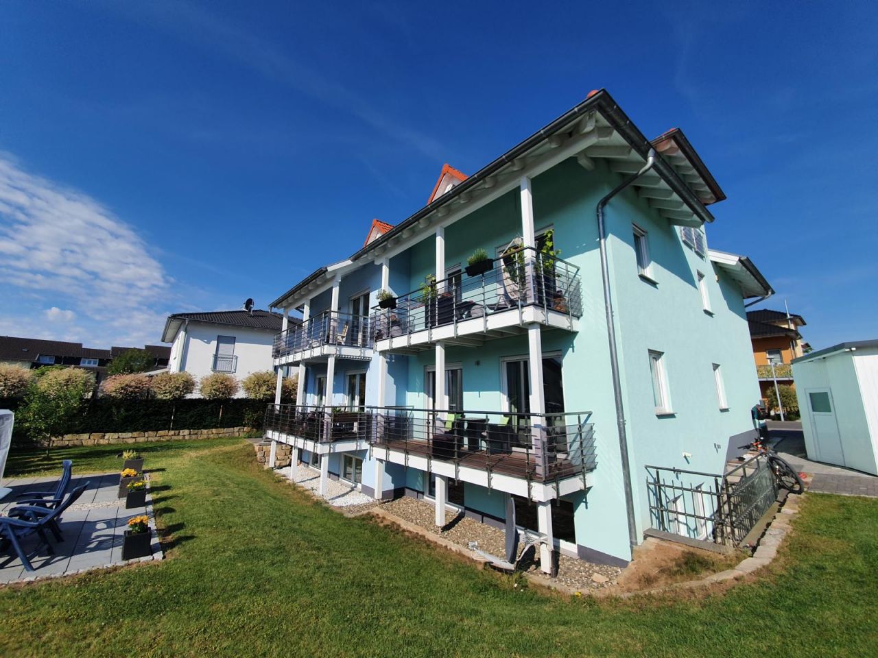 VERKAUFT - Jung & modern: EG-Wohnung mit Balkon & Stellplatz!