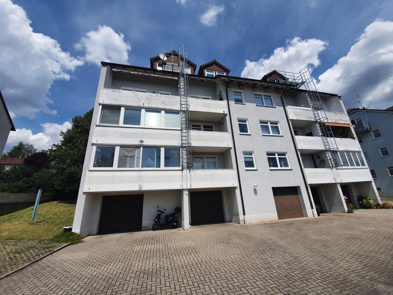 VERKAUFT - Für Selbstnutzer oder Kapitalanleger - Gepflegtes 1-Zi.-Appartement mit Balkon & EBK!