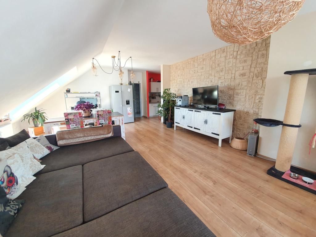 VERKAUFT - Helle 2 Zimmer Wohnung mit KFZ-Stellplatz!