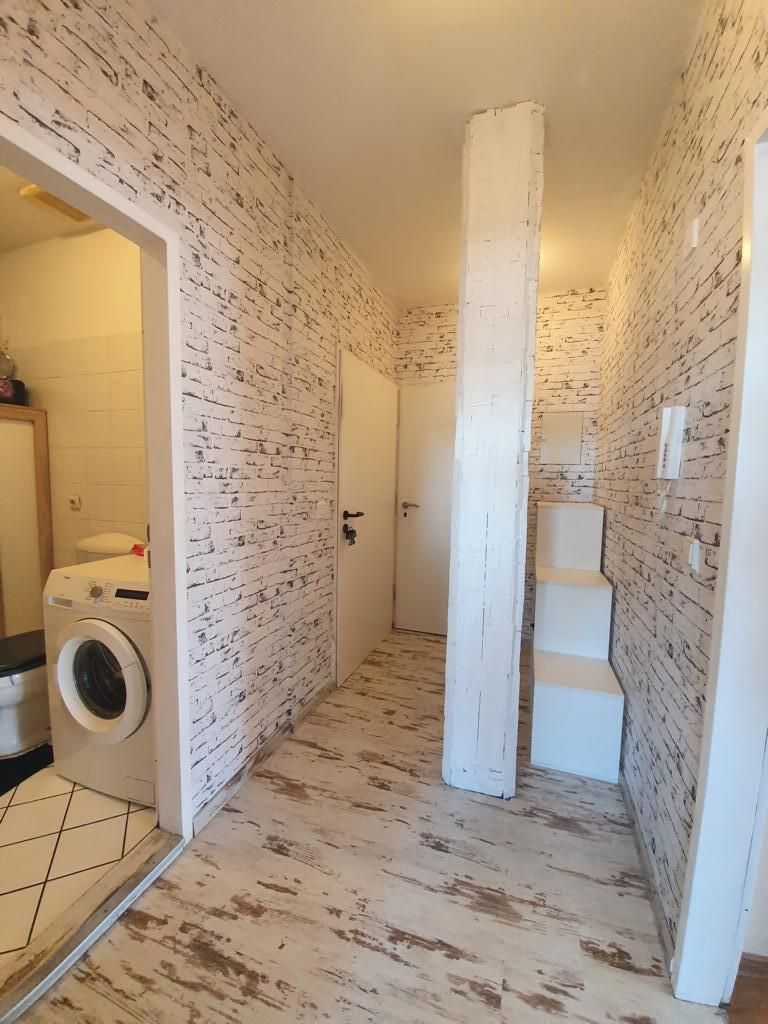 VERKAUFT - Helle 2 Zimmer Wohnung mit KFZ-Stellplatz!