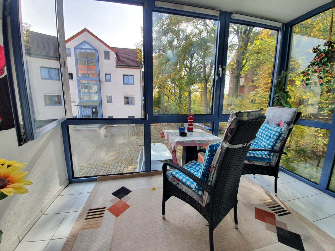 VERKAUFT - Beliebte Kapitalanlage am Schönberg - ETW mit Garage!