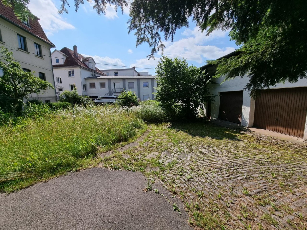 VERKAUFT - Beeindruckendes 6-Familienwohnhaus nähe Klinikum mit viel Potential und Charme!