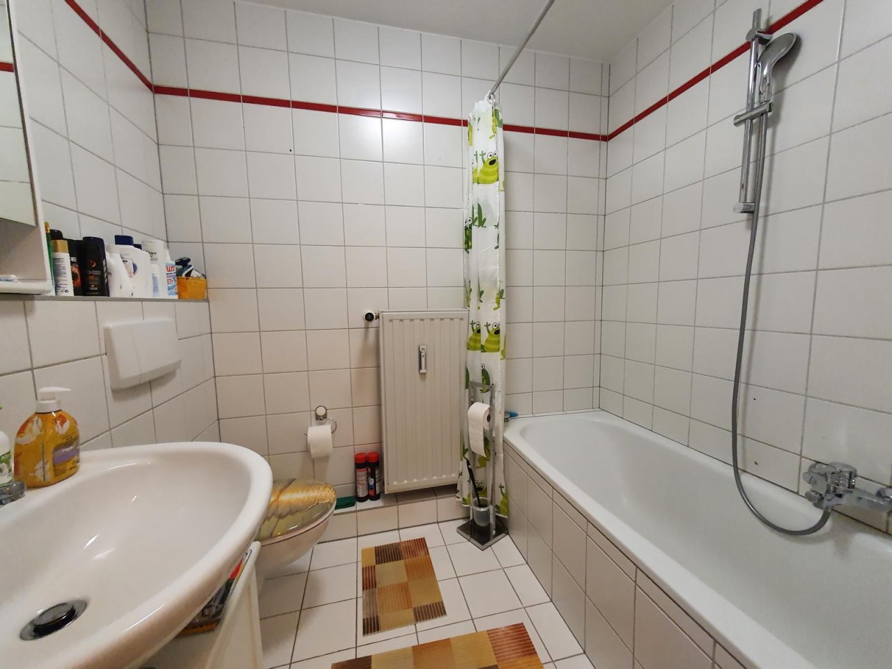 VERKAUFT - Gepflegte Kapitalanlage: 2-Zi.-Eigentumswohnung mit Loggia und Garage in Lautertal