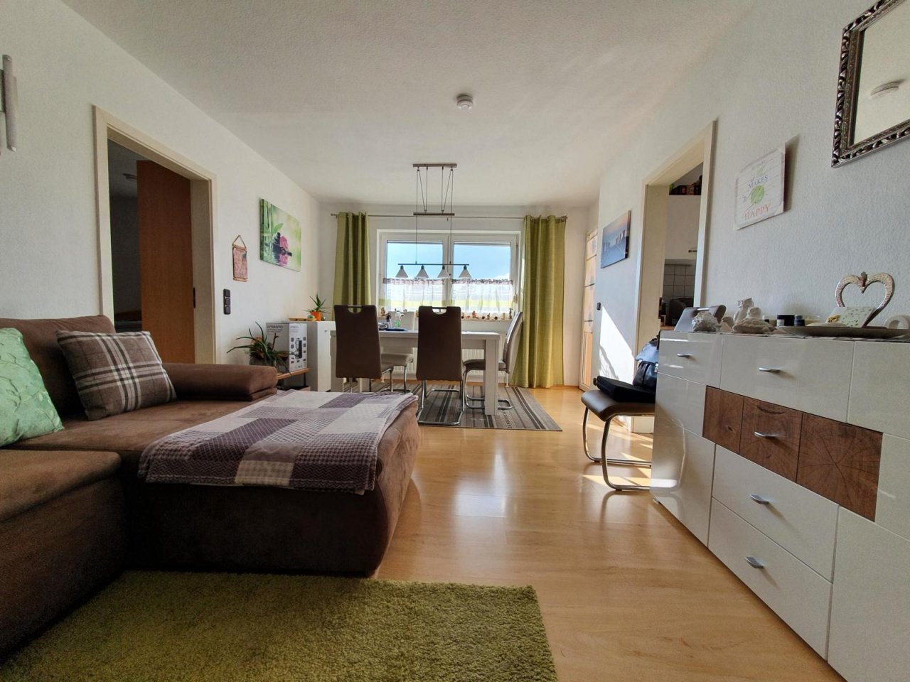 VERKAUFT - Gepflegte Kapitalanlage: 2-Zi.-Eigentumswohnung mit Loggia und Garage in Lautertal