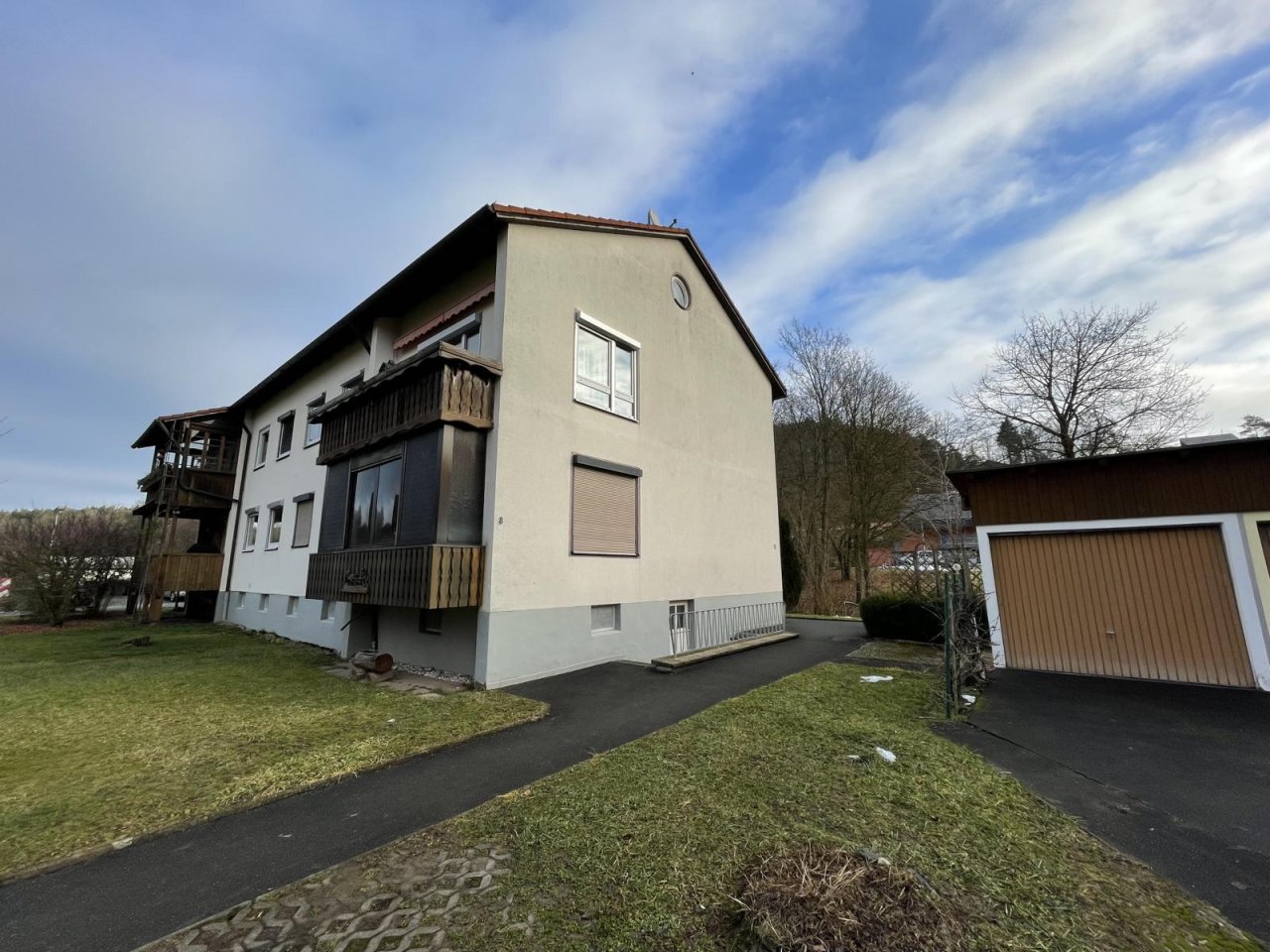 VERKAUFT - Hochparterre-Wohnung mit Potenzial!