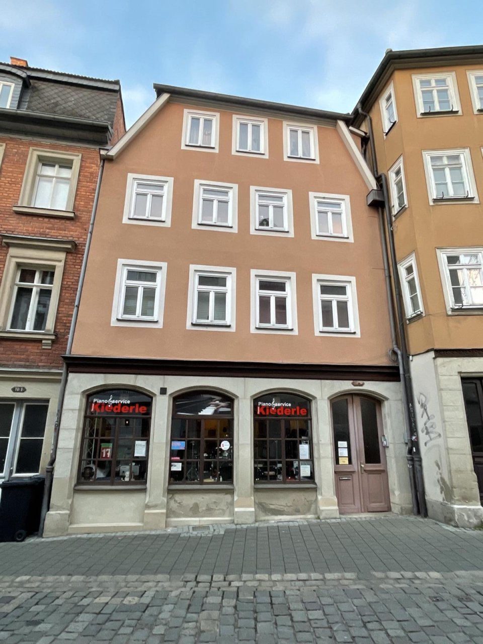 VERKAUFT - Zwei auf einen Streich! Zwei Wohn- u. Geschäftshäuser in Coburgs begehrter Altstadt!