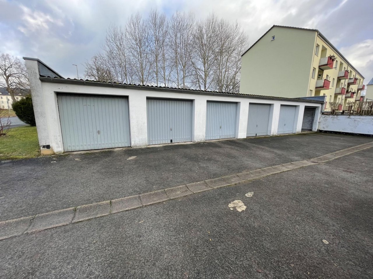 VERKAUFT - Elegante Wohnung mit Garage sucht neuen Eigentümer!