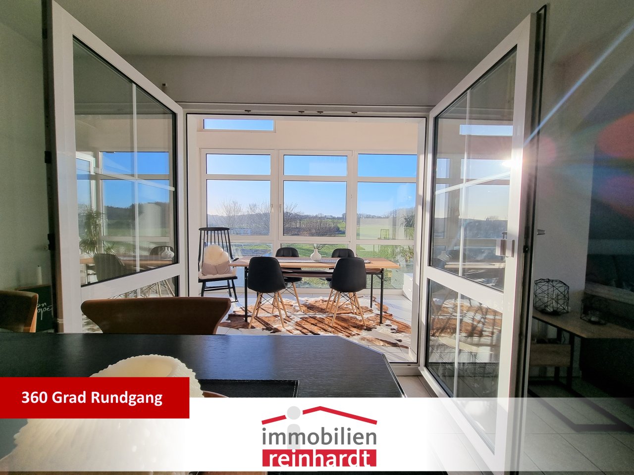 VERKAUFT - Highlight - zauberhafte Wohnung mit Blick ins Grüne!