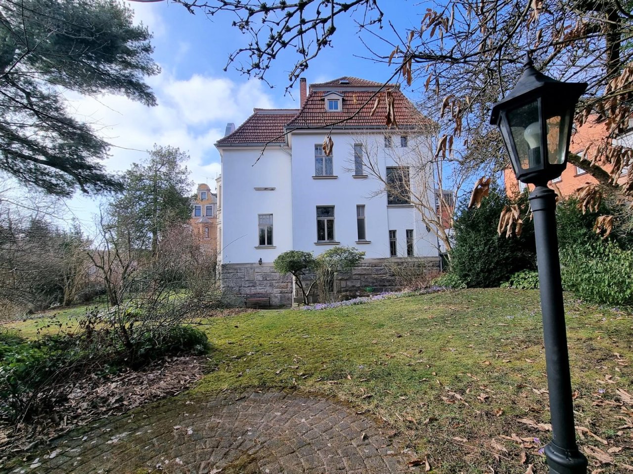 Verkauft - Stilvoll & schön! Jugendstilvilla in malerischer Lage am Fluß in Neustadt bei Coburg!