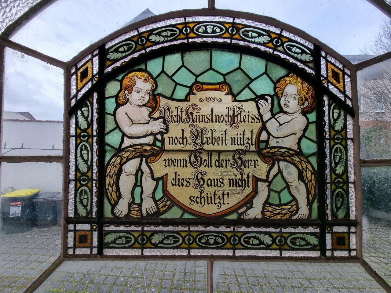 Verkauft - Stilvoll & schön! Jugendstilvilla in malerischer Lage am Fluß in Neustadt bei Coburg!