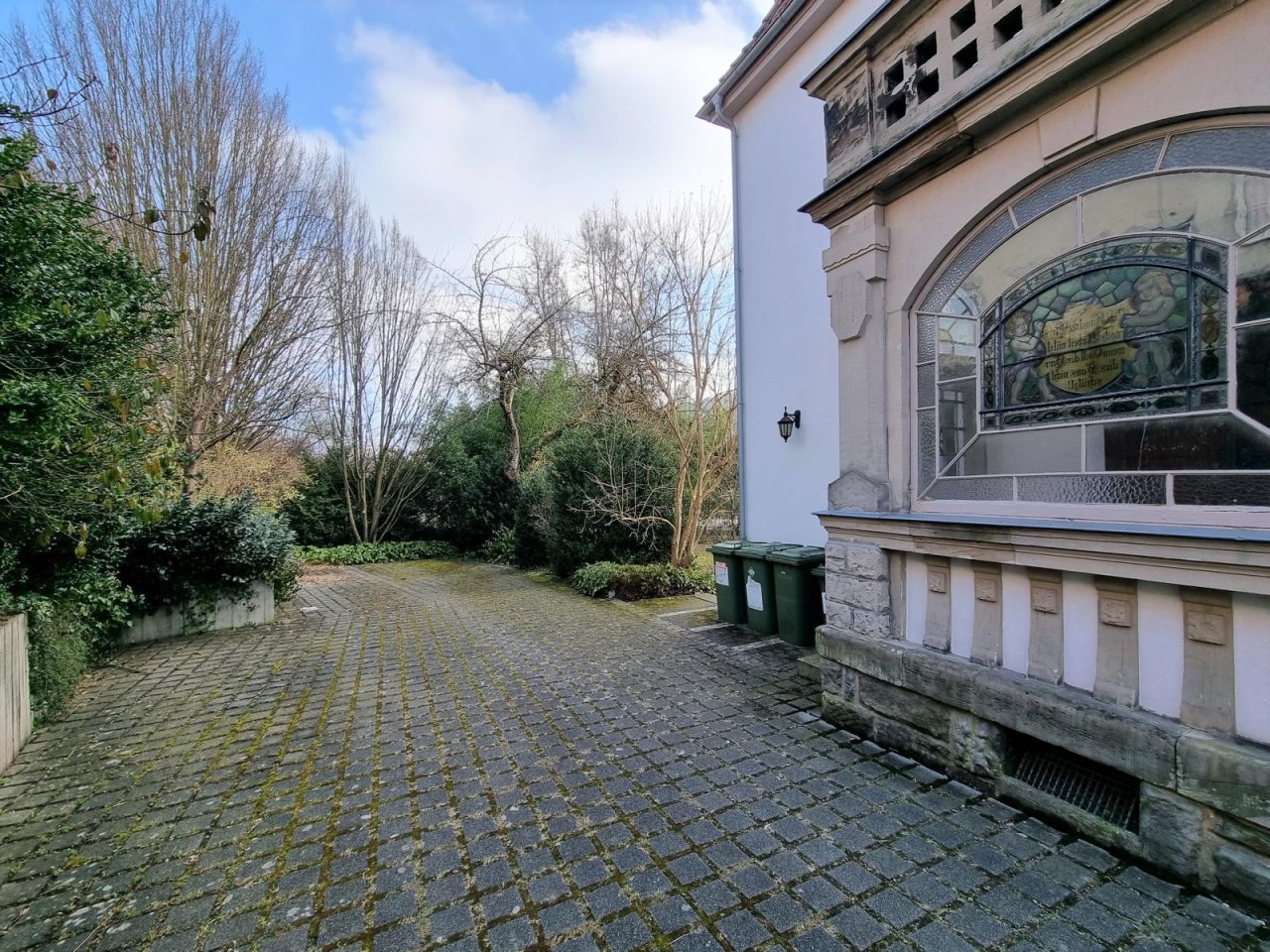 Verkauft - Stilvoll & schön! Jugendstilvilla in malerischer Lage am Fluß in Neustadt bei Coburg!
