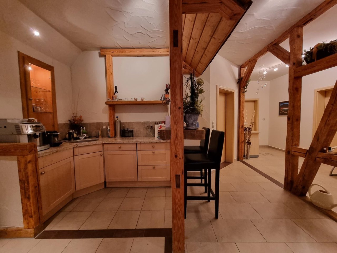 Top-saniertes Wohn- u. Geschäftshaus in ruhiger Stadtlage!