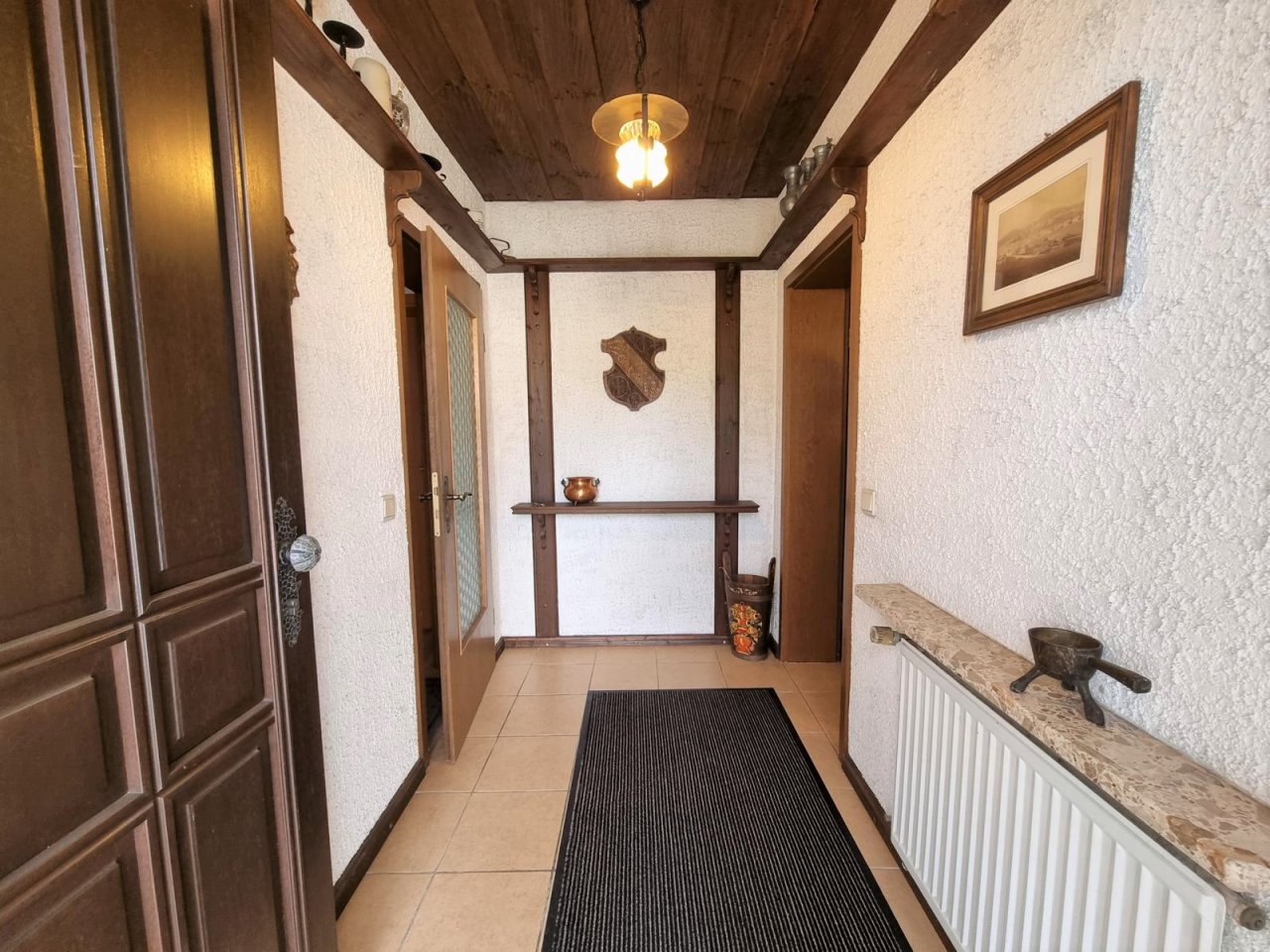 VERKAUFT -Großzügig Leben - Einfamilienhaus mit ELW am Mahnberg!