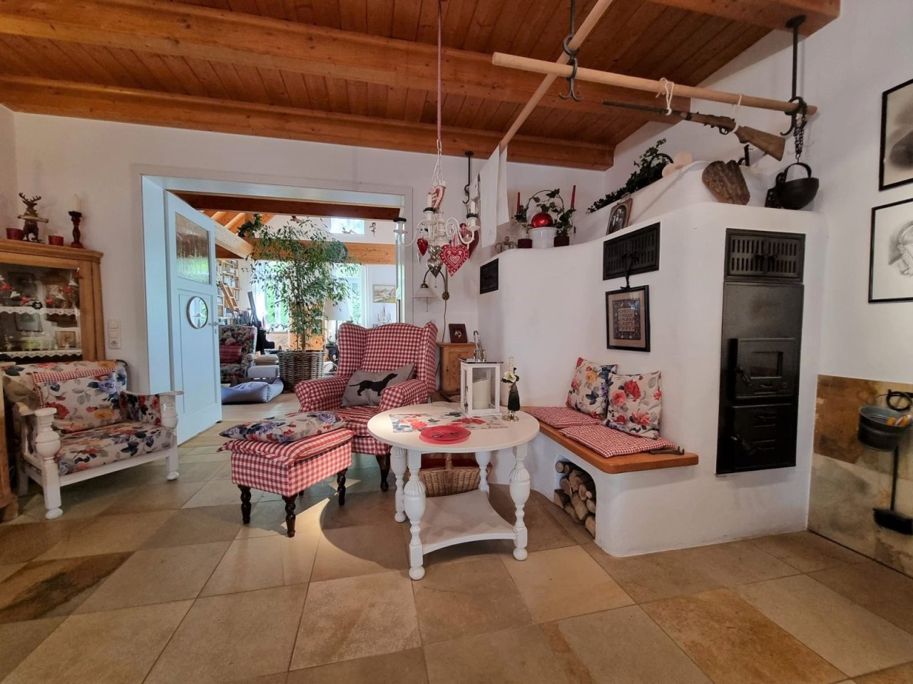 VERKAUFT - Malerisch & faszinierend - traumhaftes Anwesen in Fast-Alleinlage!