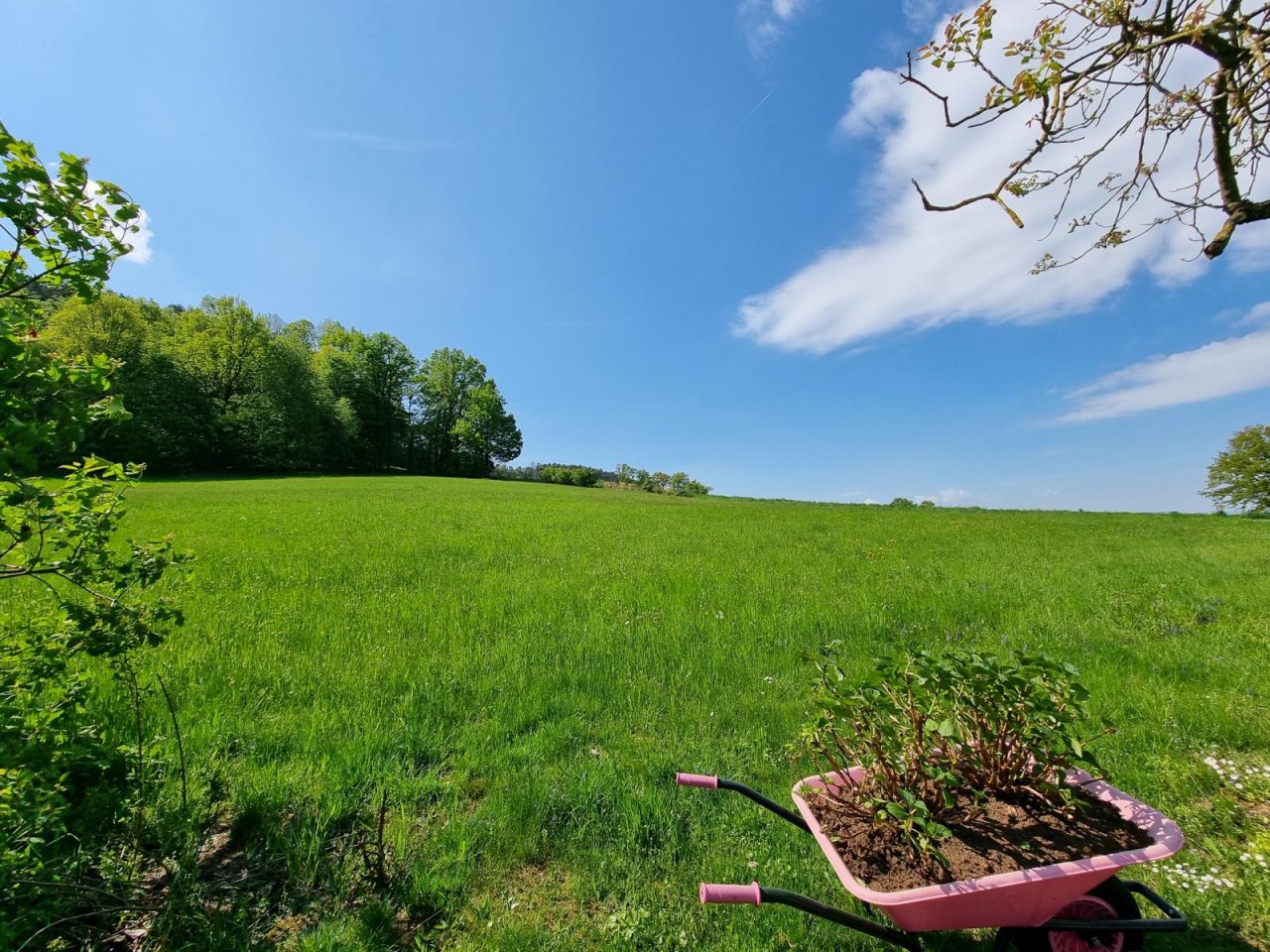 VERKAUFT - Malerisch & faszinierend - traumhaftes Anwesen in Fast-Alleinlage!