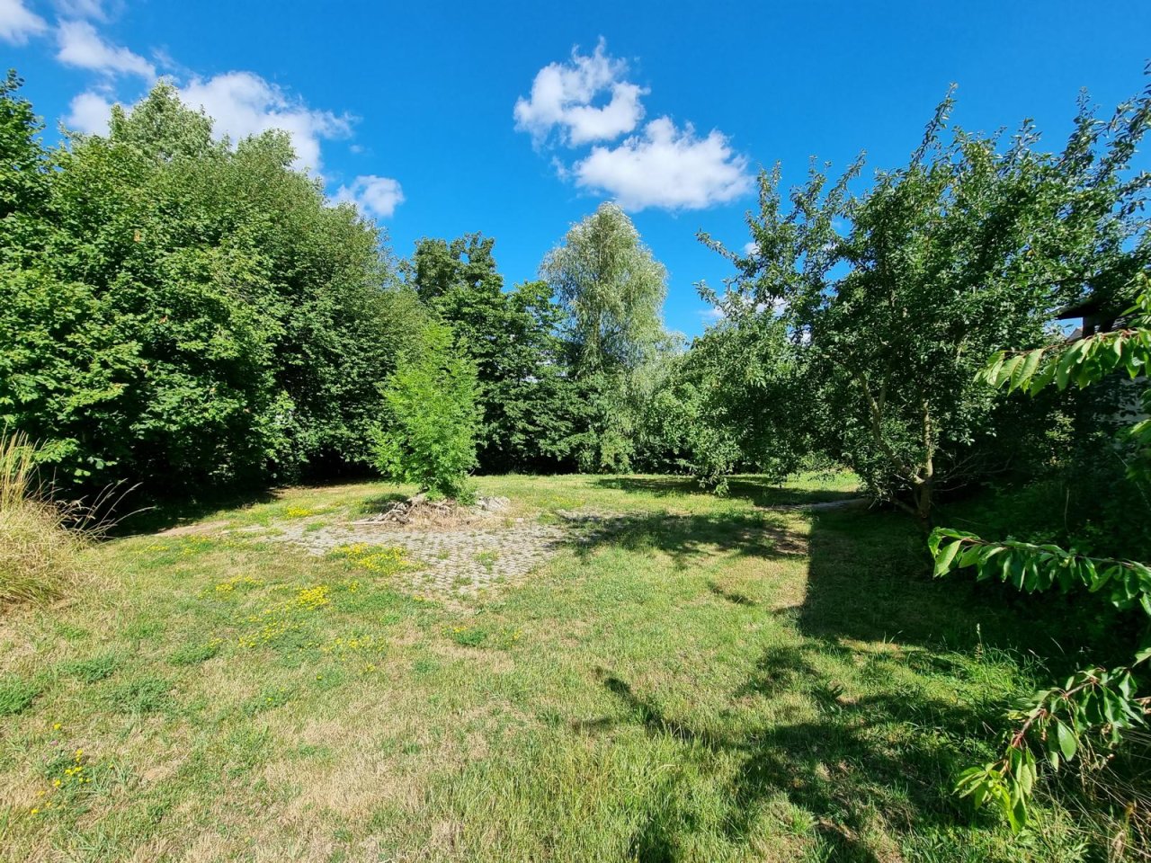 VERKAUFT - Ökologisch sanierter Dreiseithof auf ca. 2000 m² Grund südlich von Coburg!