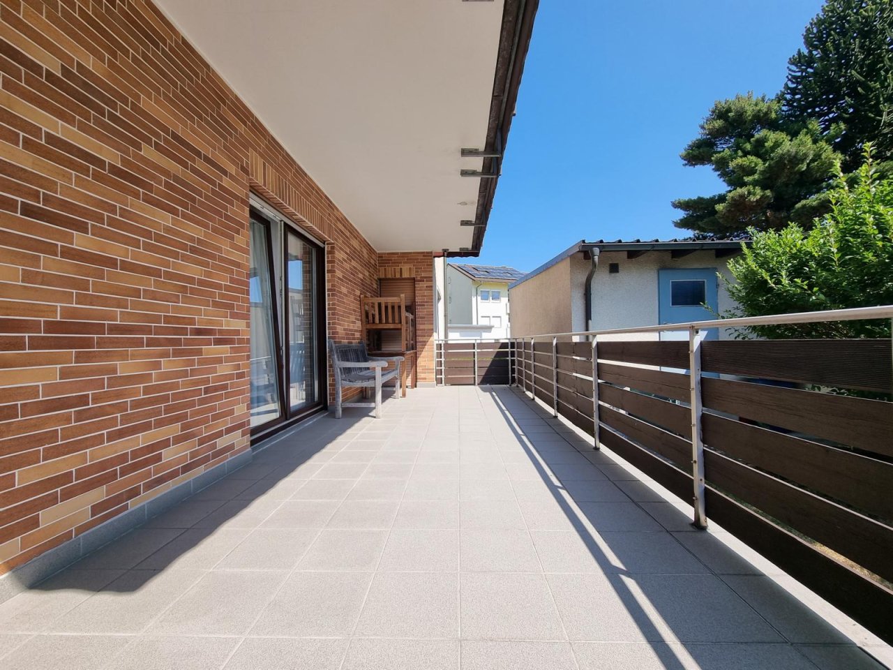 VERKAUFT - TOP-PREIS-LEISTUNGSVERHÄLTNIS ++ Großes Wohnhaus mit tollem Garten