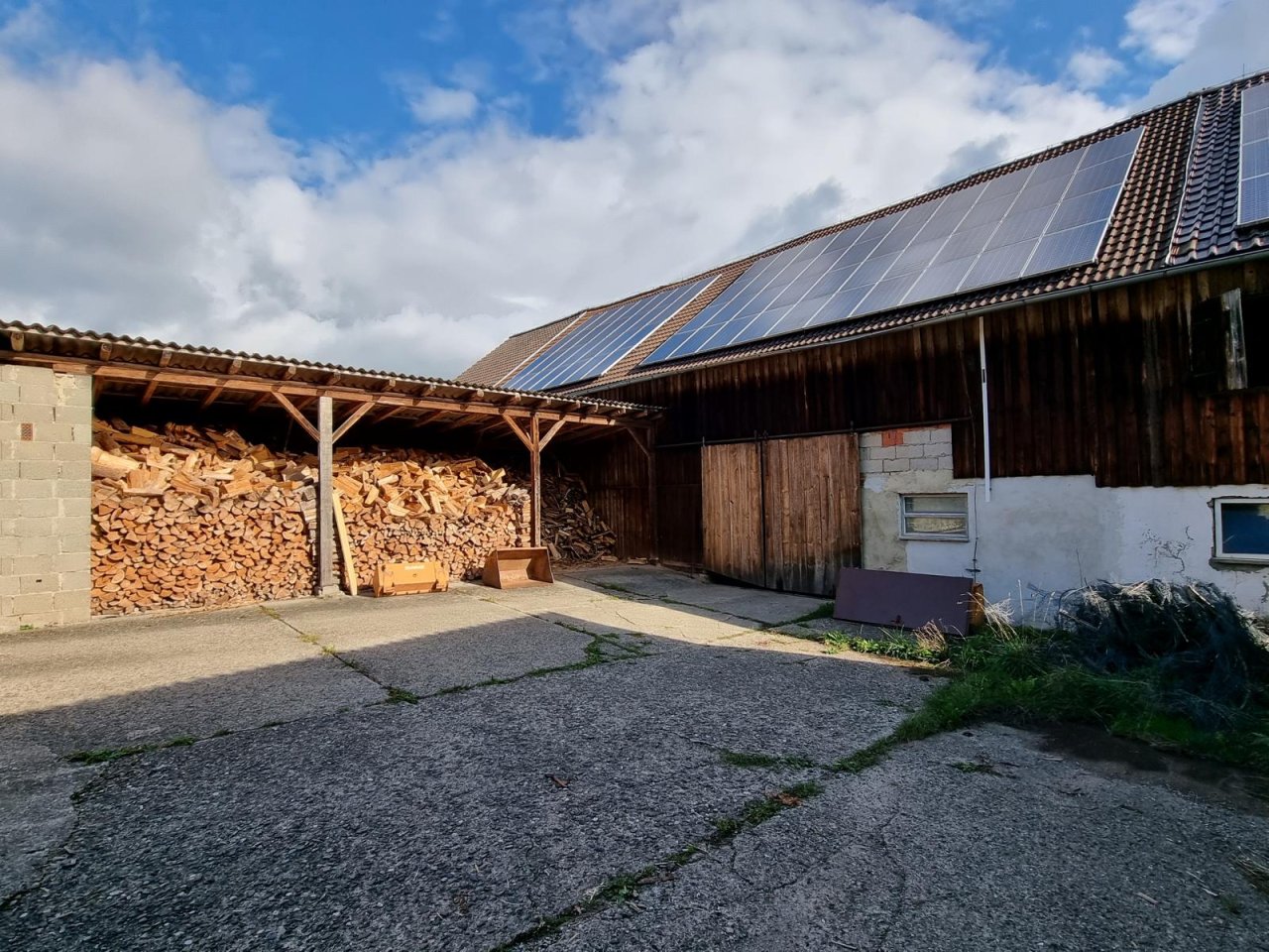 Schöner 3-Seitenhof der Wohn- und Lebenswünsche erfüllt!