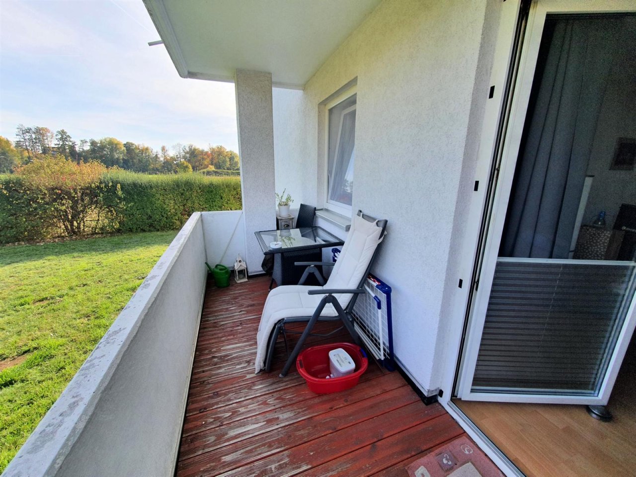 VERKAUFT - Hübsche 2-Zimmer-Wohnung mit Balkon & Garage in ruhiger grüner Wohnlage!