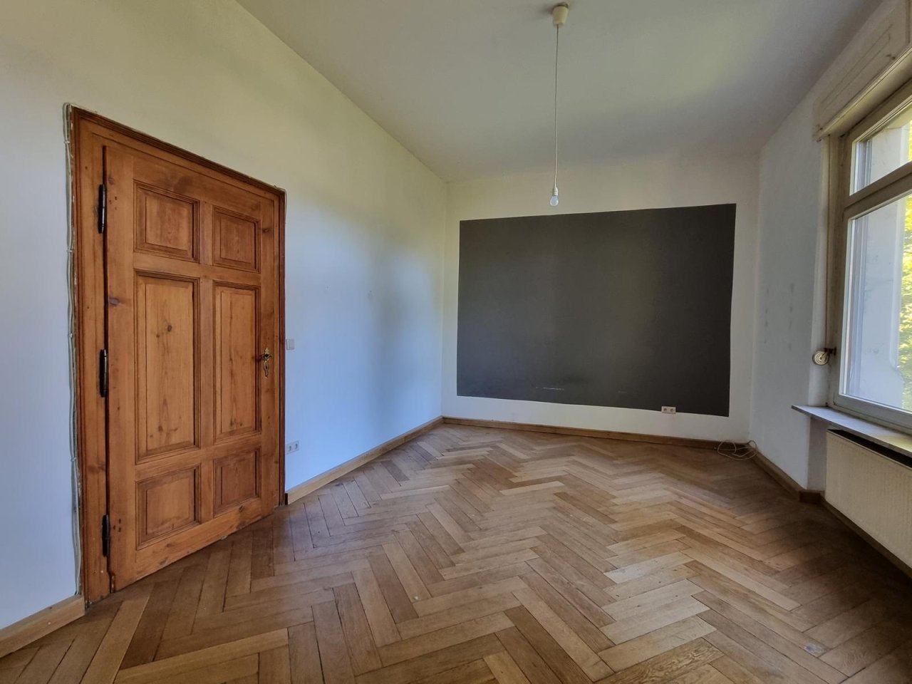 VERKAUFT - Stilvolle Eigentumswohnung in Einzeldenkmal, nur wenige Schritte in die Innenstadt!