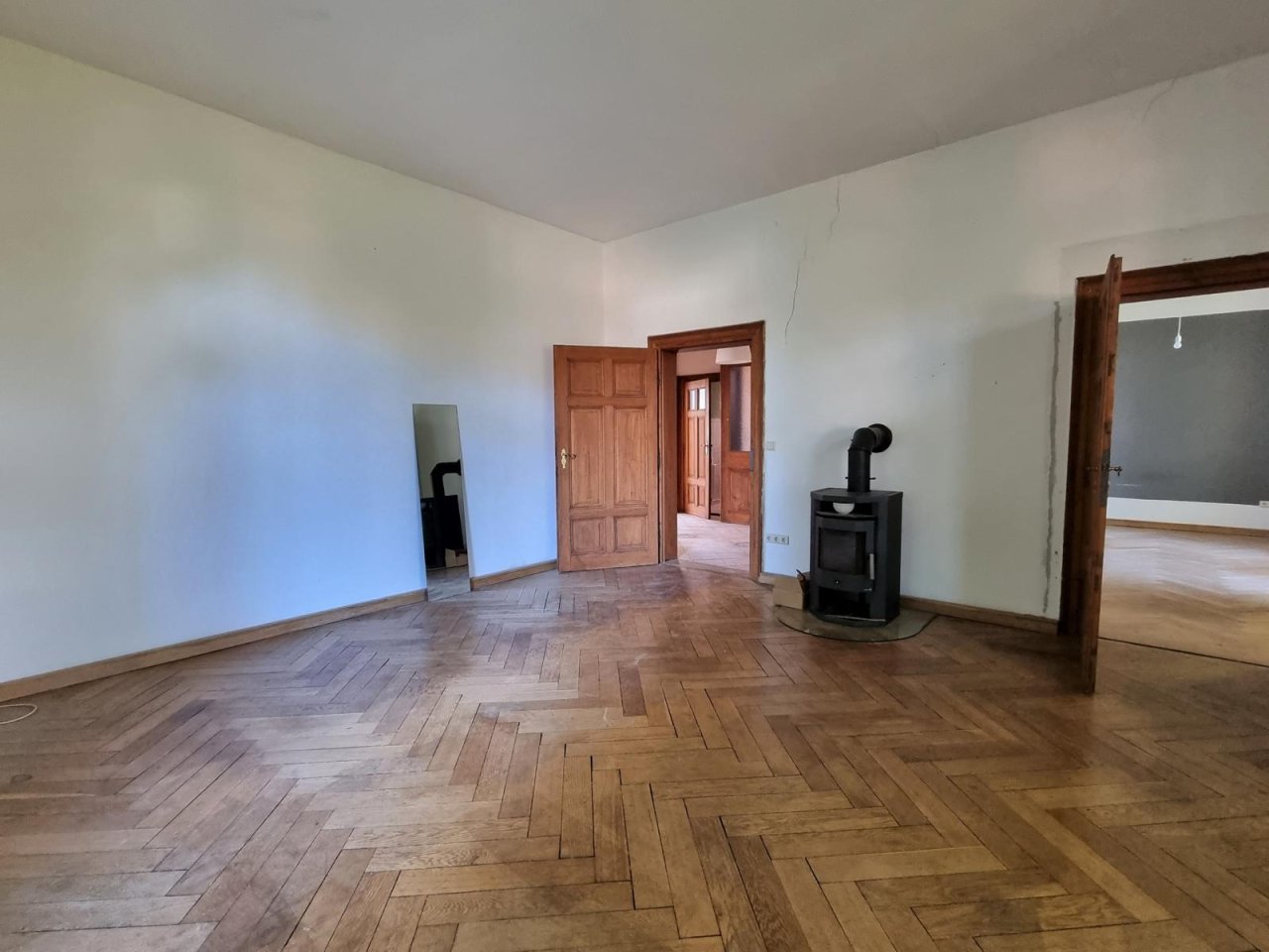 VERKAUFT - Stilvolle Eigentumswohnung in Einzeldenkmal, nur wenige Schritte in die Innenstadt!