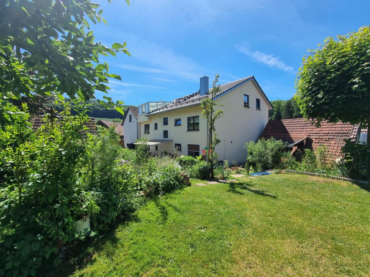 VERKAUFT - Ihr modernes & großzügiges Zuhause der vielen Möglichkeiten!