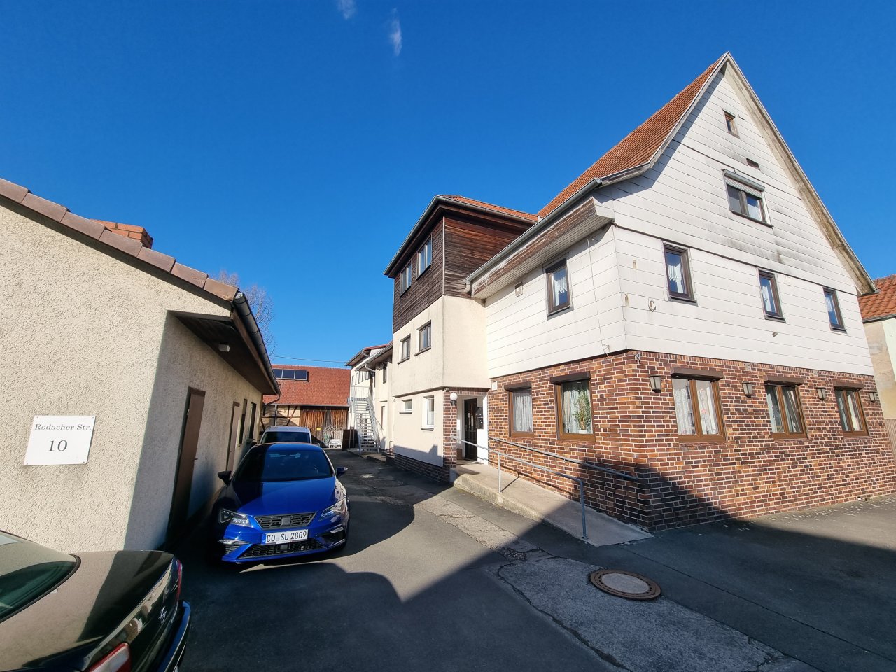 VERKAUFT - Kapitalanlage in 8 Wohneinheiten - vollvermietetes Mehrfamilienhaus