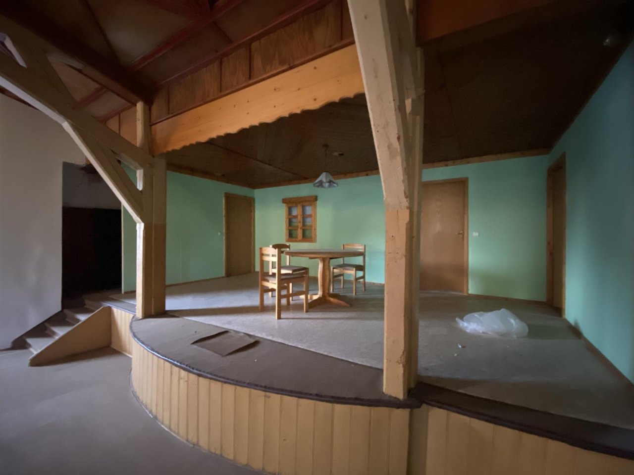 VERKAUFT - Jede Menge Platz und viele Möglichkeiten in historischem Anwesen!