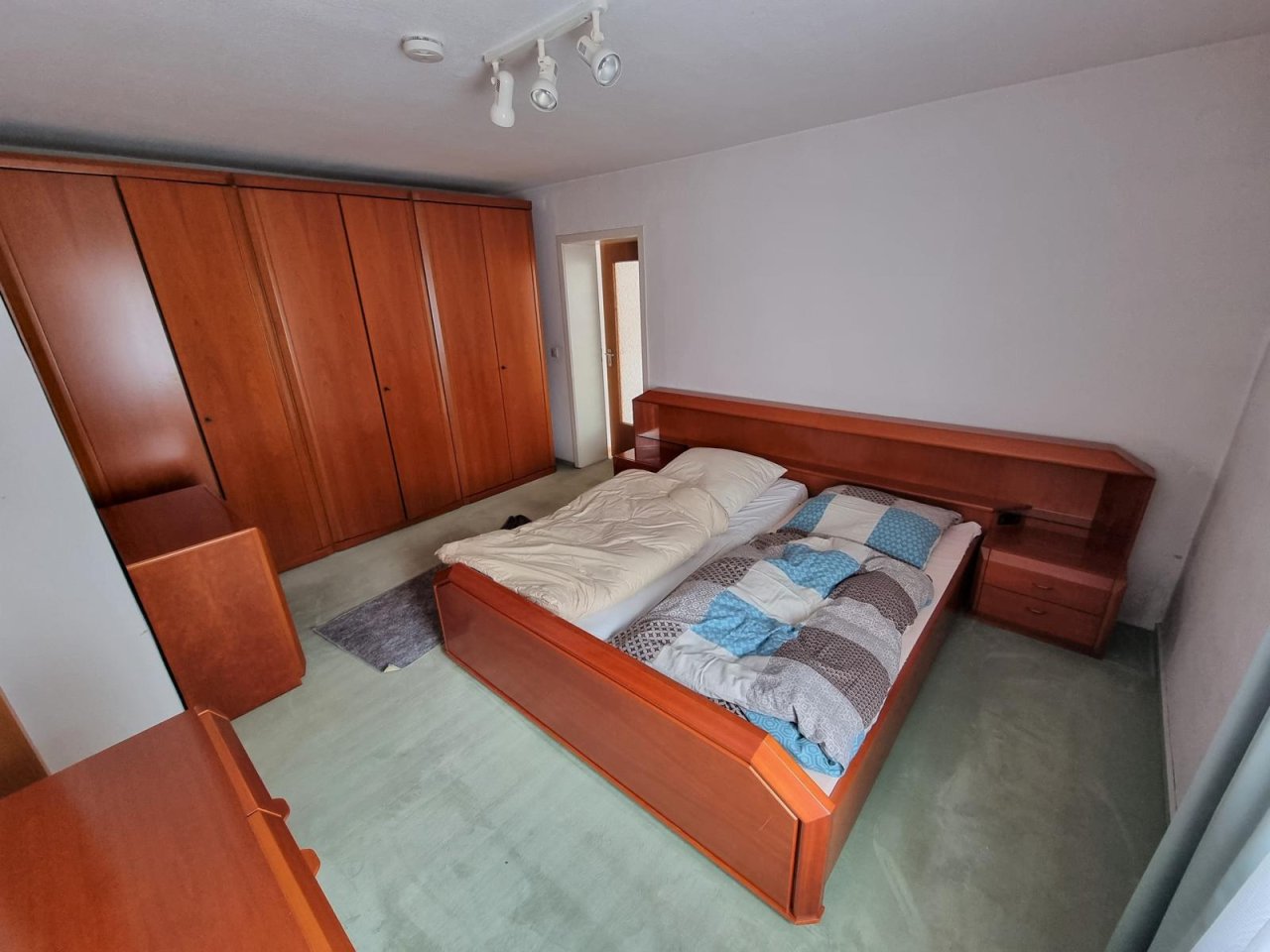 VERKAUFT - Gemütliches Wohnhaus in beliebter Lage - Nähe Goldbergsee!