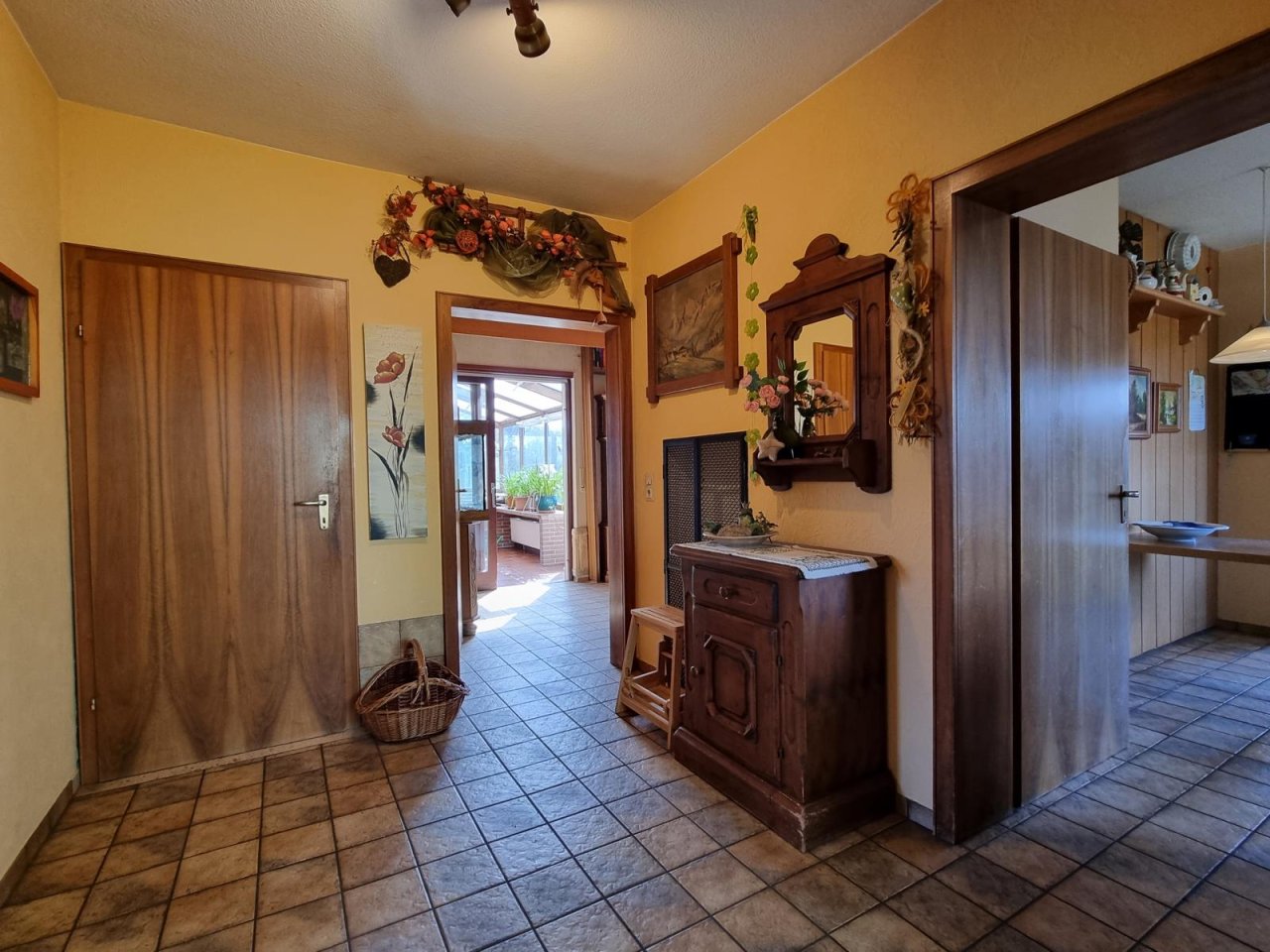 VERKAUFT - IHR Winkelbungalow in Weidach mit traumhaften Garten!