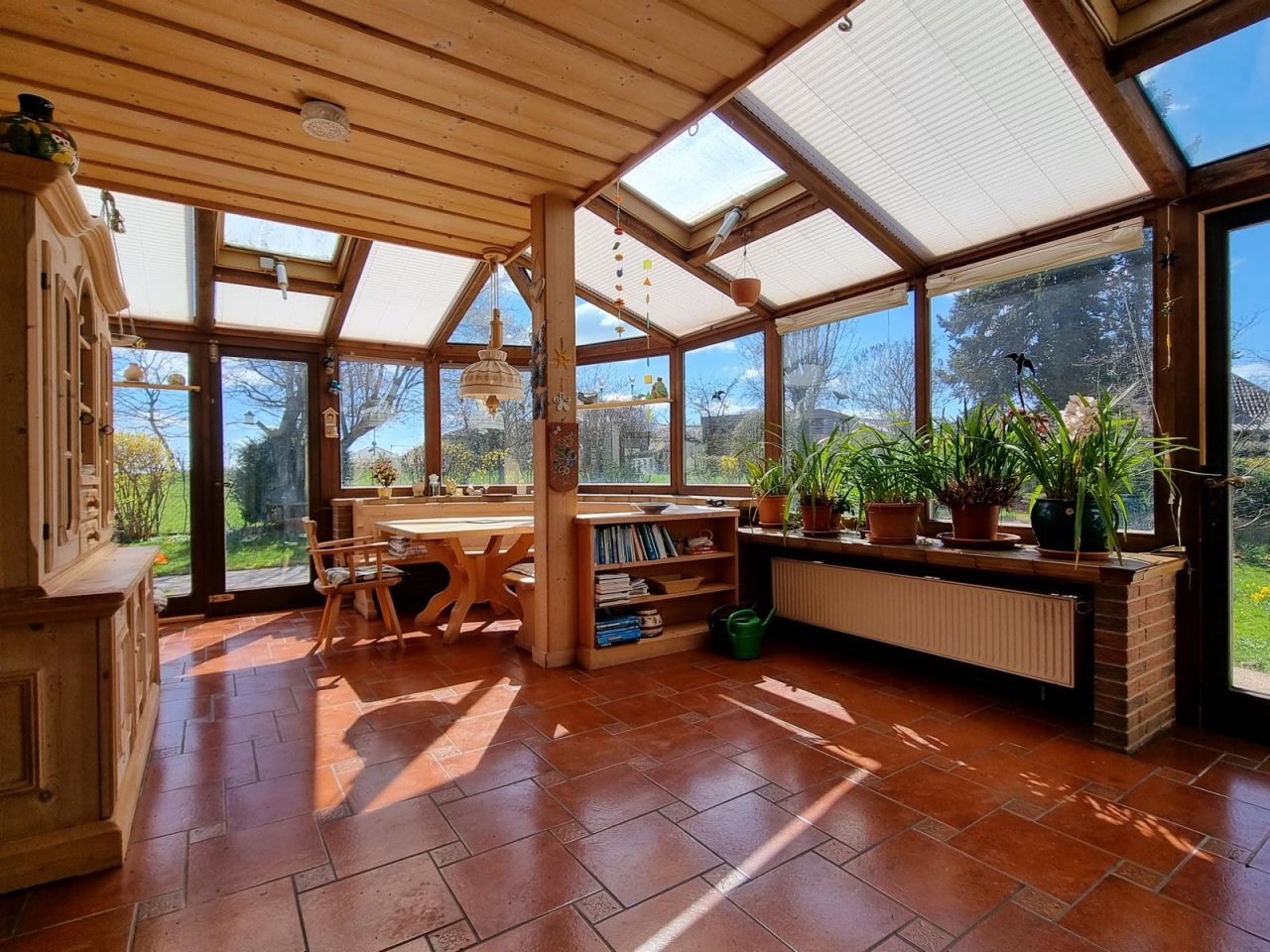 VERKAUFT - IHR Winkelbungalow in Weidach mit traumhaften Garten!