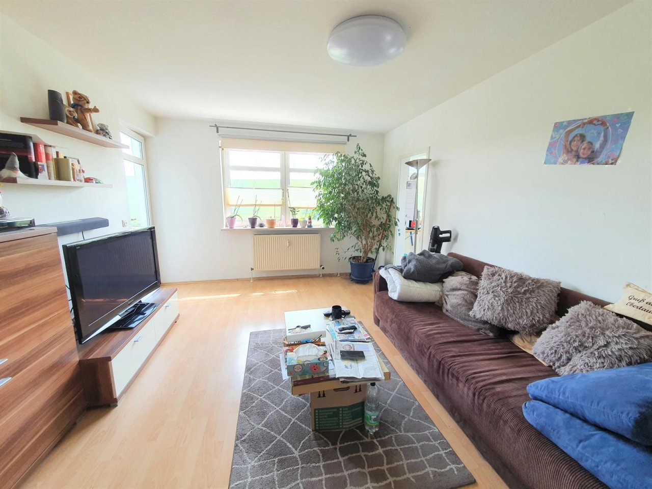 Reserviert - Hübsche kleine 2-Zi.-Wohnung inklusive EBK & Balkon in ruhiger, grüner Wohnlage