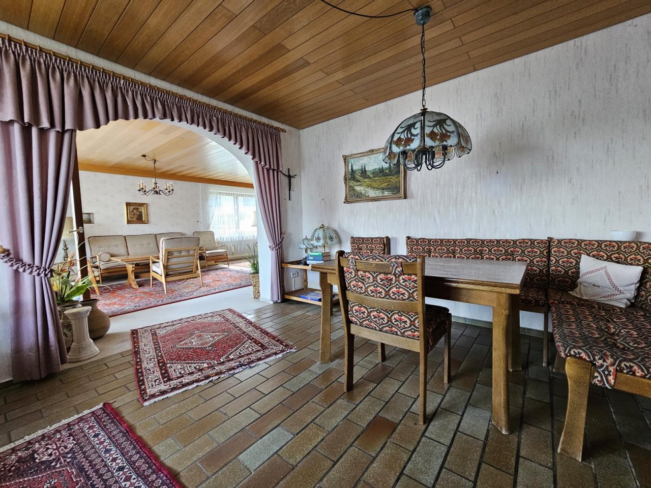 VERKAUFT - Ihr neuer, großzügiger Wohnraum in malerischer Umgebung!