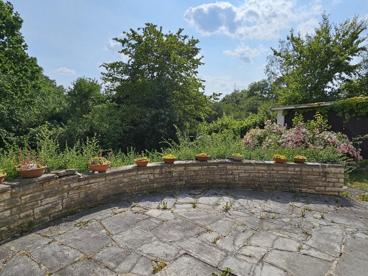 VERKAUFT - Wohnen mit Herz in nostalgischer Arzt-Villa in Edellage von Coburg!