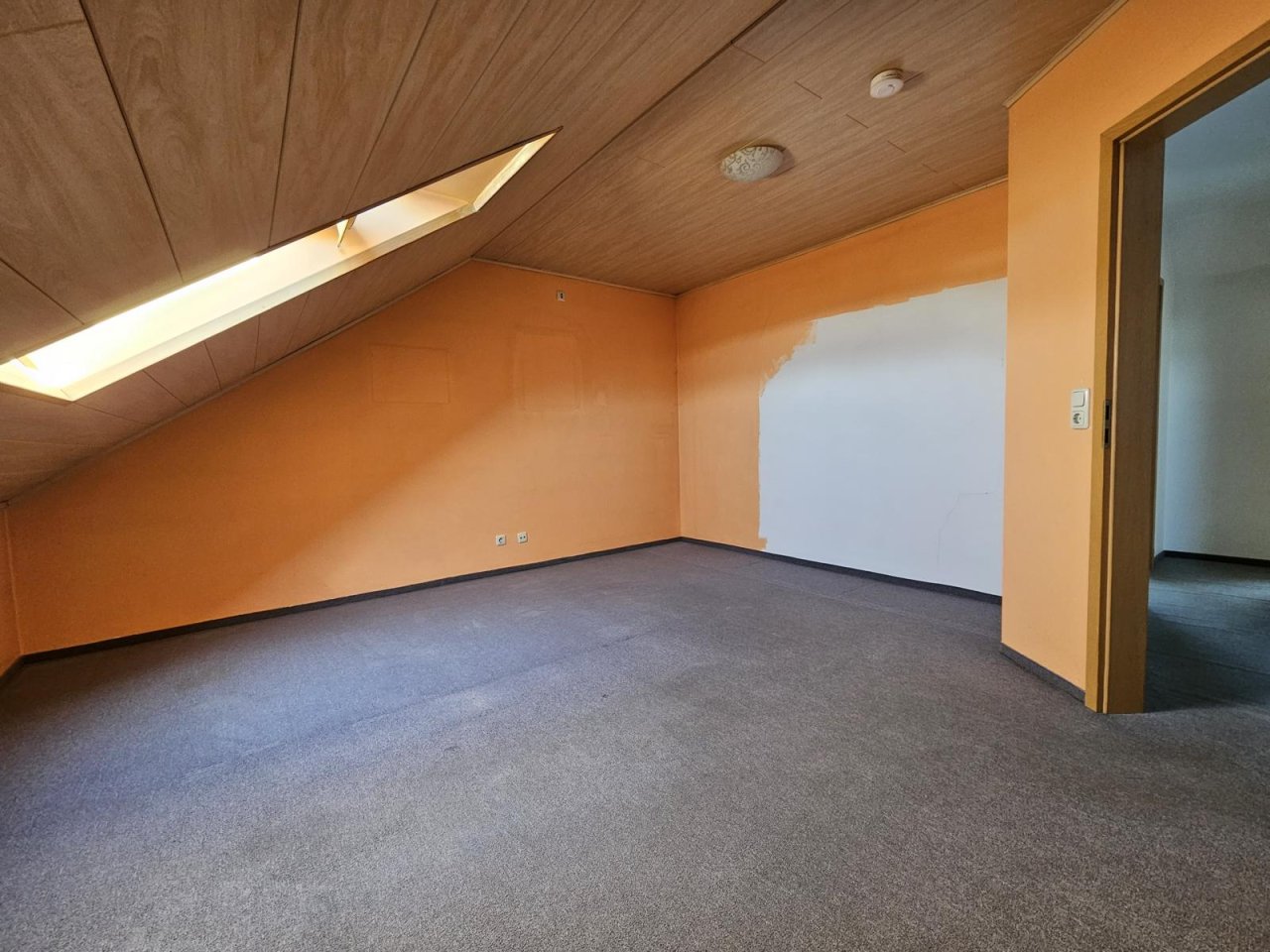 VERKAUFT - Ihr Gefühl vom Eigenheim – tolle Wohnung mit eigenem Garten!