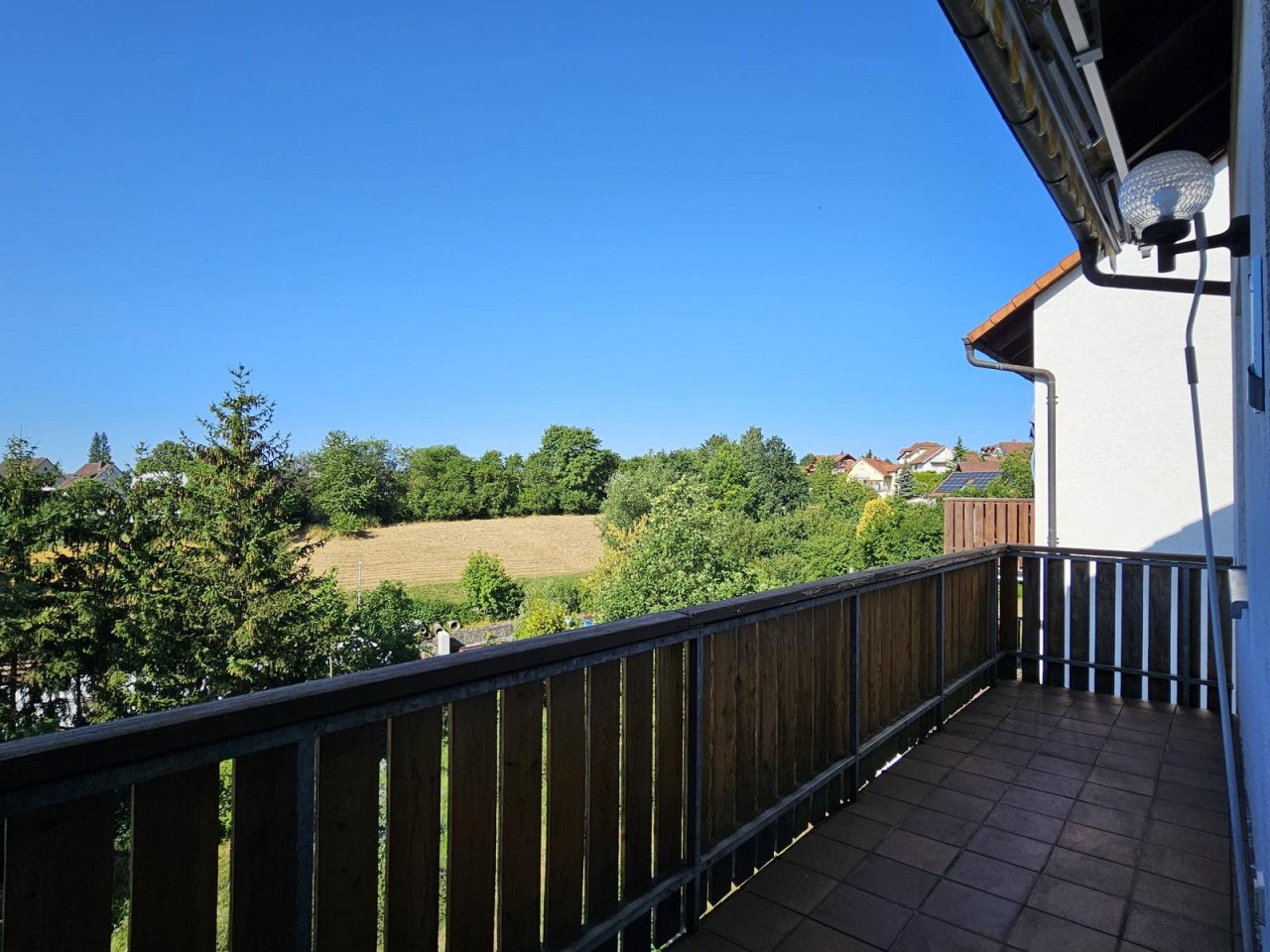 VERKAUFT - Ihr Gefühl vom Eigenheim – tolle Wohnung mit eigenem Garten!