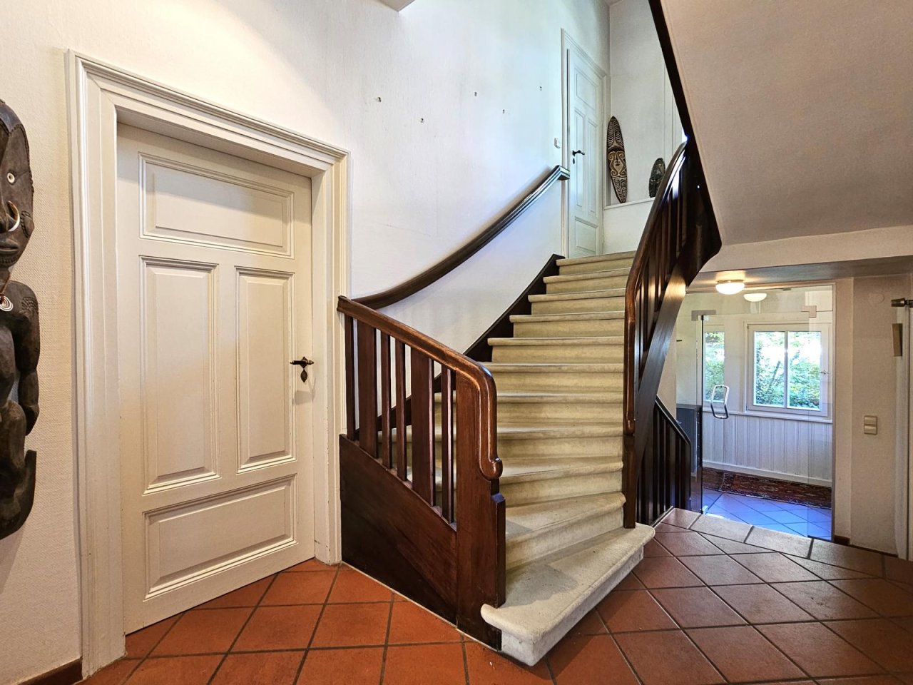 VERKAUFT - Eine Augenweide! Stilvolle Villa am Festungsberg, nur wenige Schritte in die Stadt!