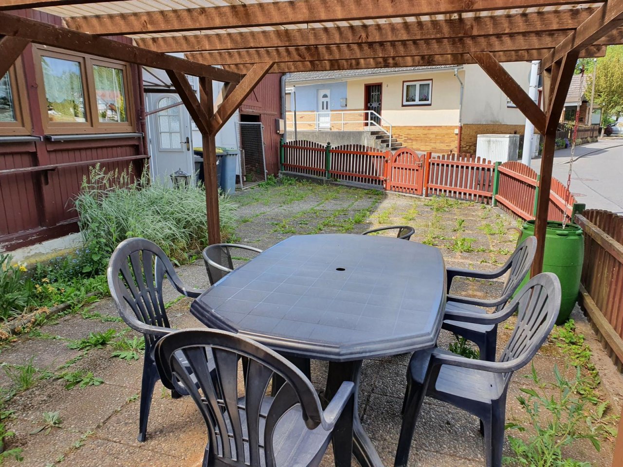 VERKAUFT Alternative zum Bungalow! Schöne 4-Zi.-Eigentumswohnung im EG mit Garten in Coburg