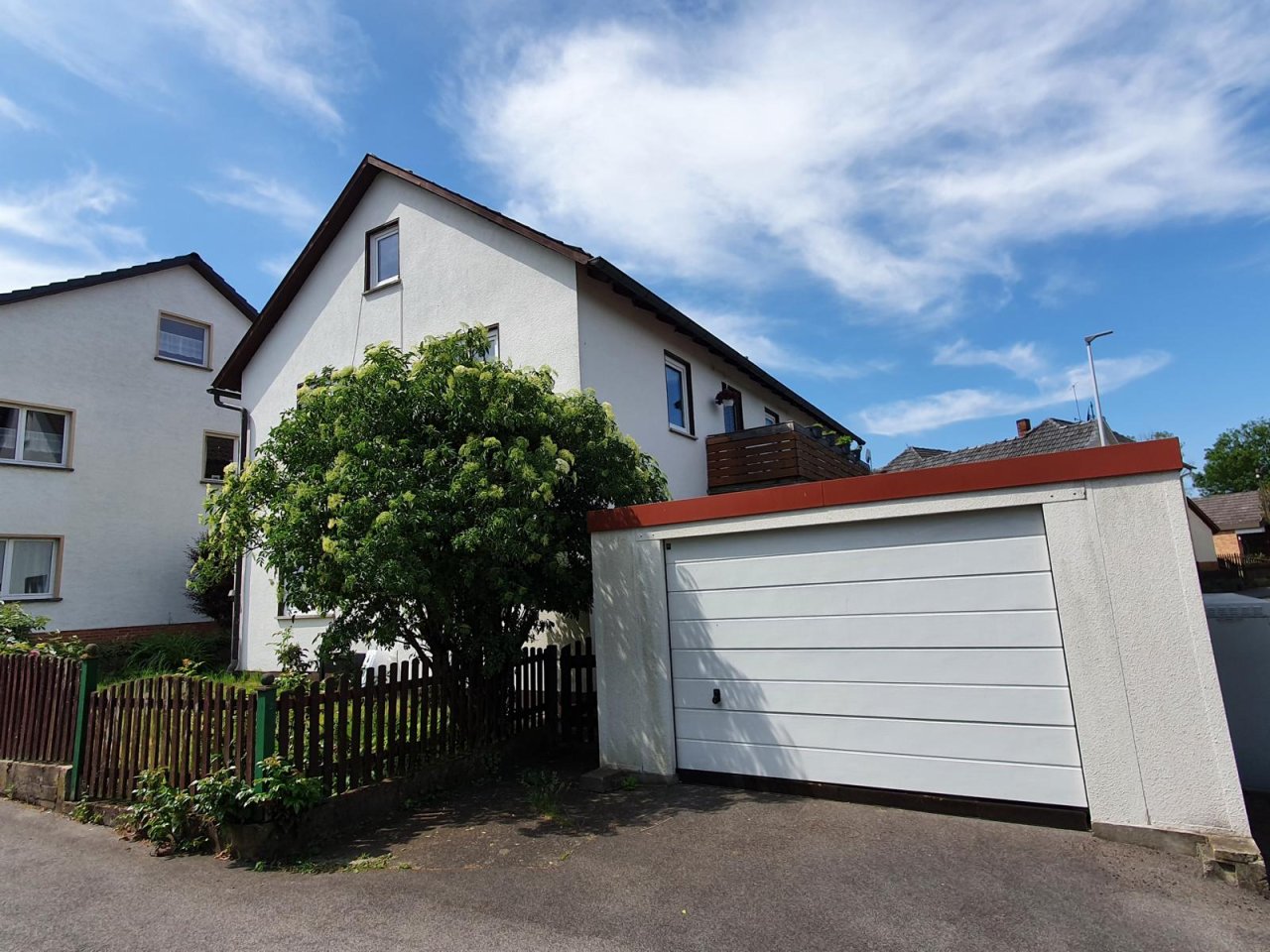 VERKAUFT Alternative zum Bungalow! Schöne 4-Zi.-Eigentumswohnung im EG mit Garten in Coburg