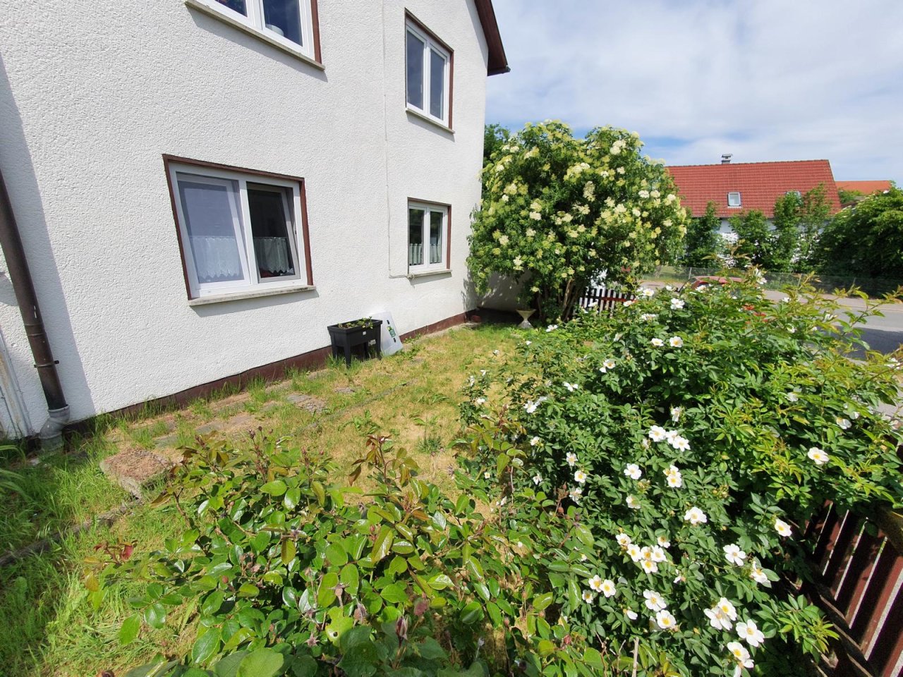 VERKAUFT Alternative zum Bungalow! Schöne 4-Zi.-Eigentumswohnung im EG mit Garten in Coburg