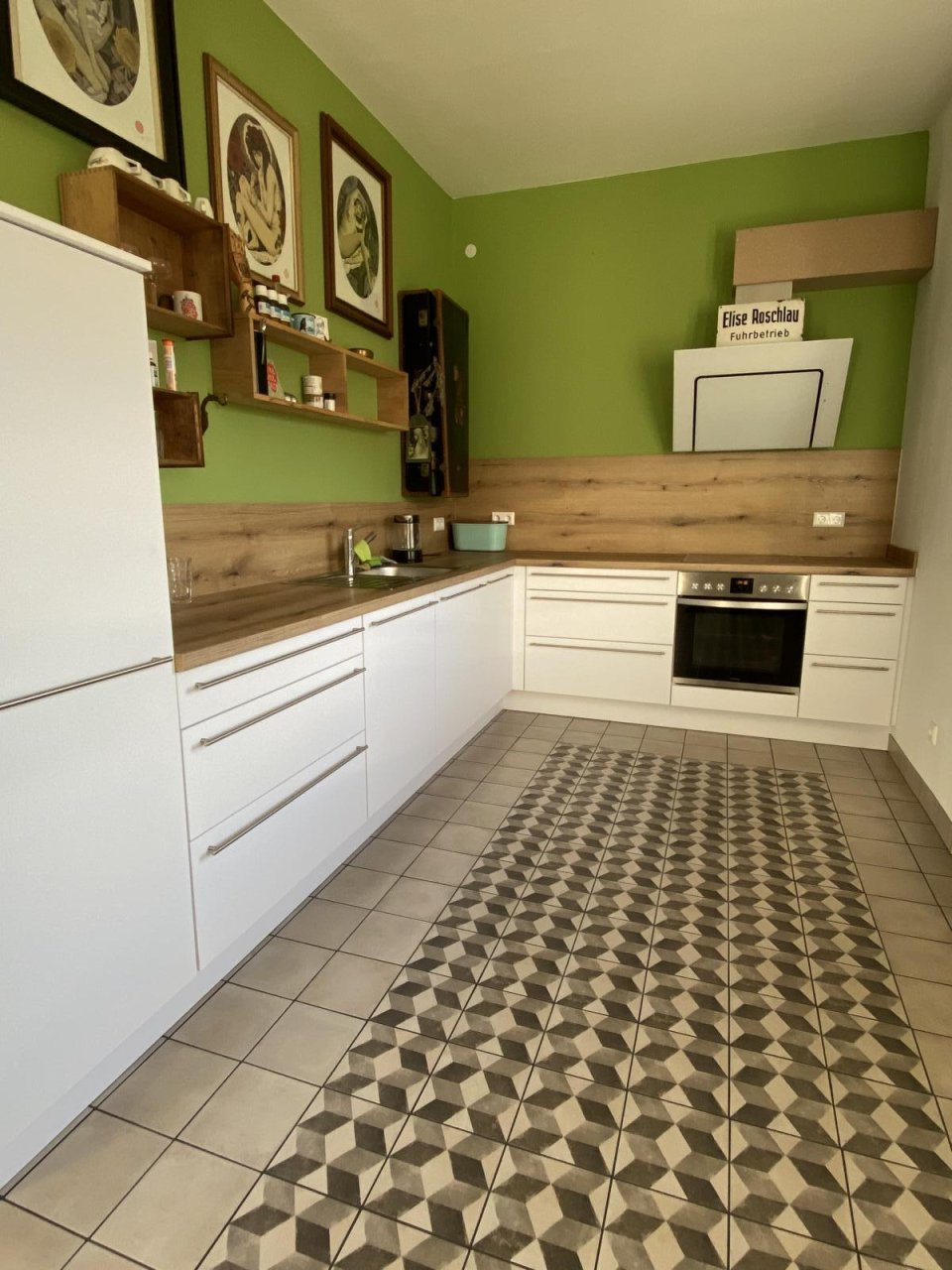 VERKAUFT - Barrierefreie Erdgeschosswohnung mit Hauscharakter in Lautertal!