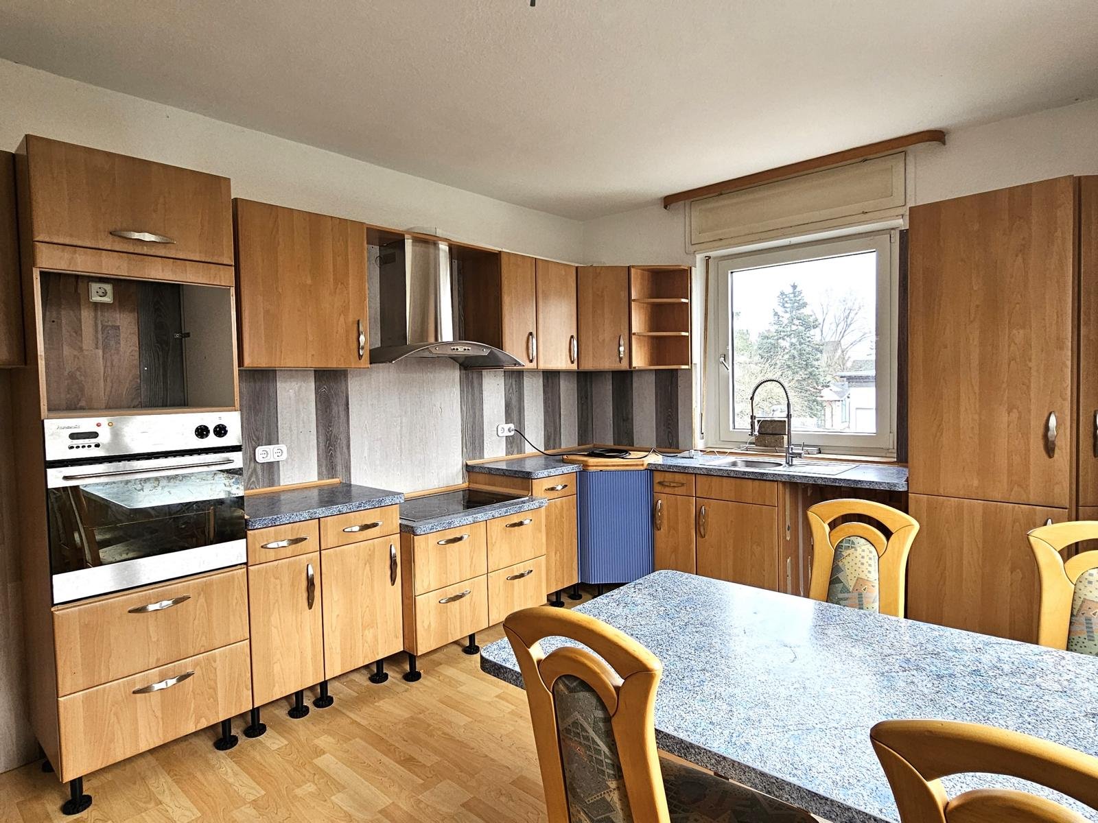 VERKAUFT - Großzügiges Einfamilienhaus in ruhig gelegener Sackgasse!