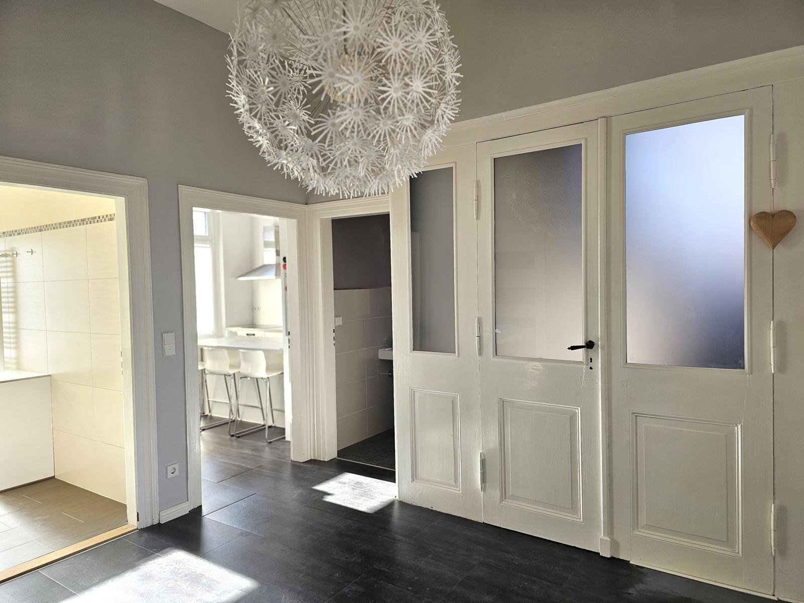 VERKAUFT - Stilvolle Eigentumswohnung in Einzeldenkmal, nur wenige Schritte in die Innenstadt!