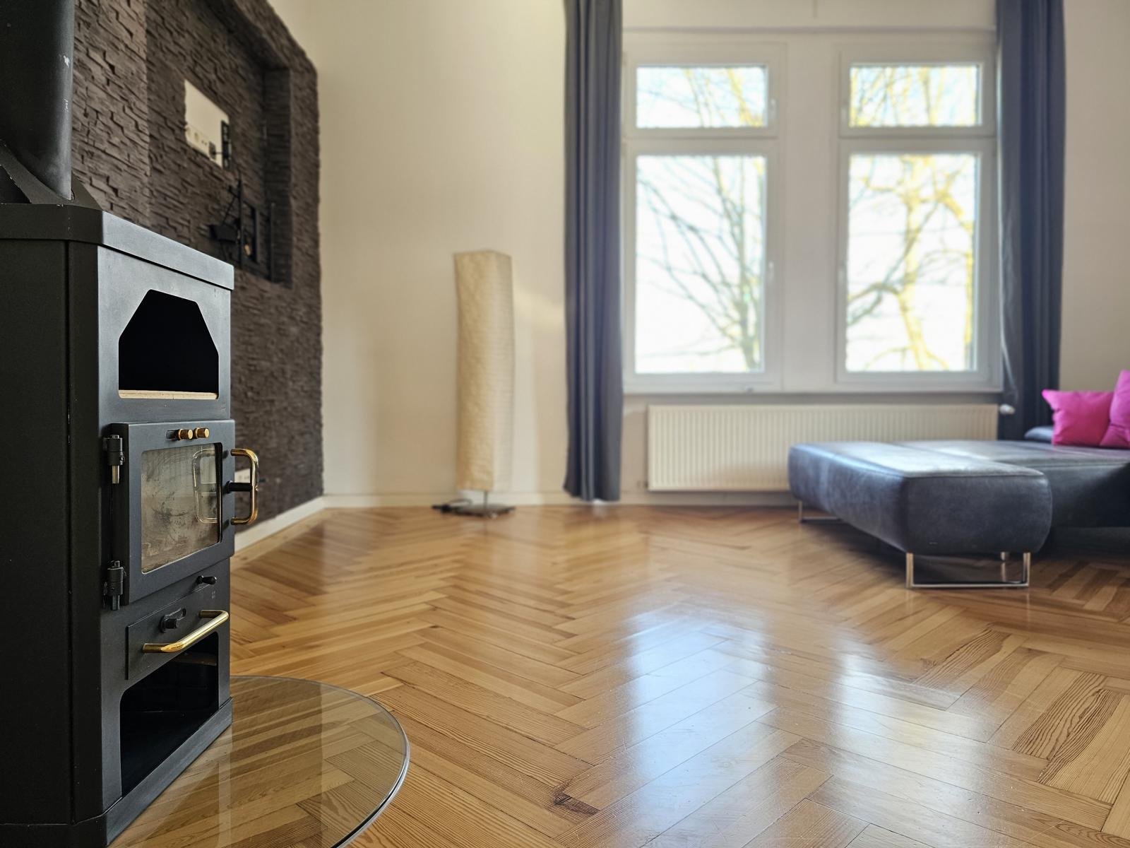 VERKAUFT - Stilvolle Eigentumswohnung in Einzeldenkmal, nur wenige Schritte in die Innenstadt!