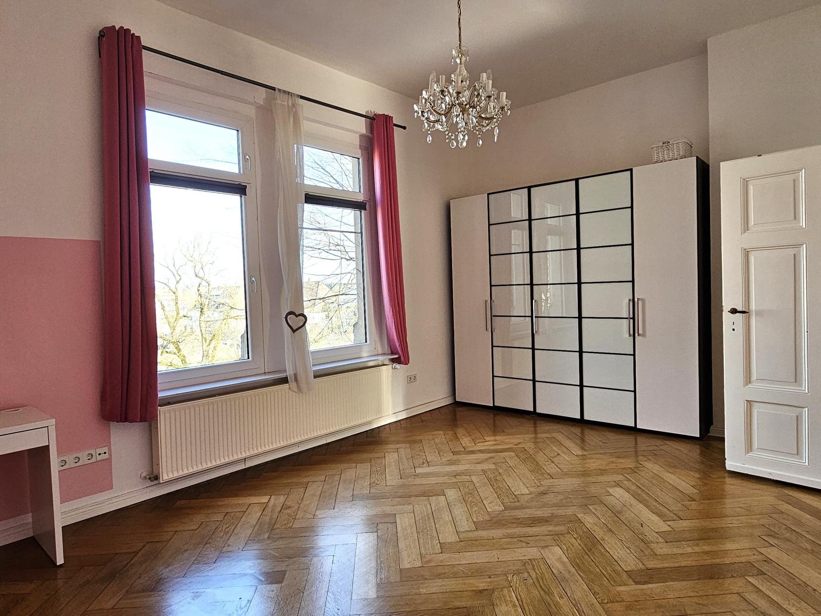 VERKAUFT - Stilvolle Eigentumswohnung in Einzeldenkmal, nur wenige Schritte in die Innenstadt!